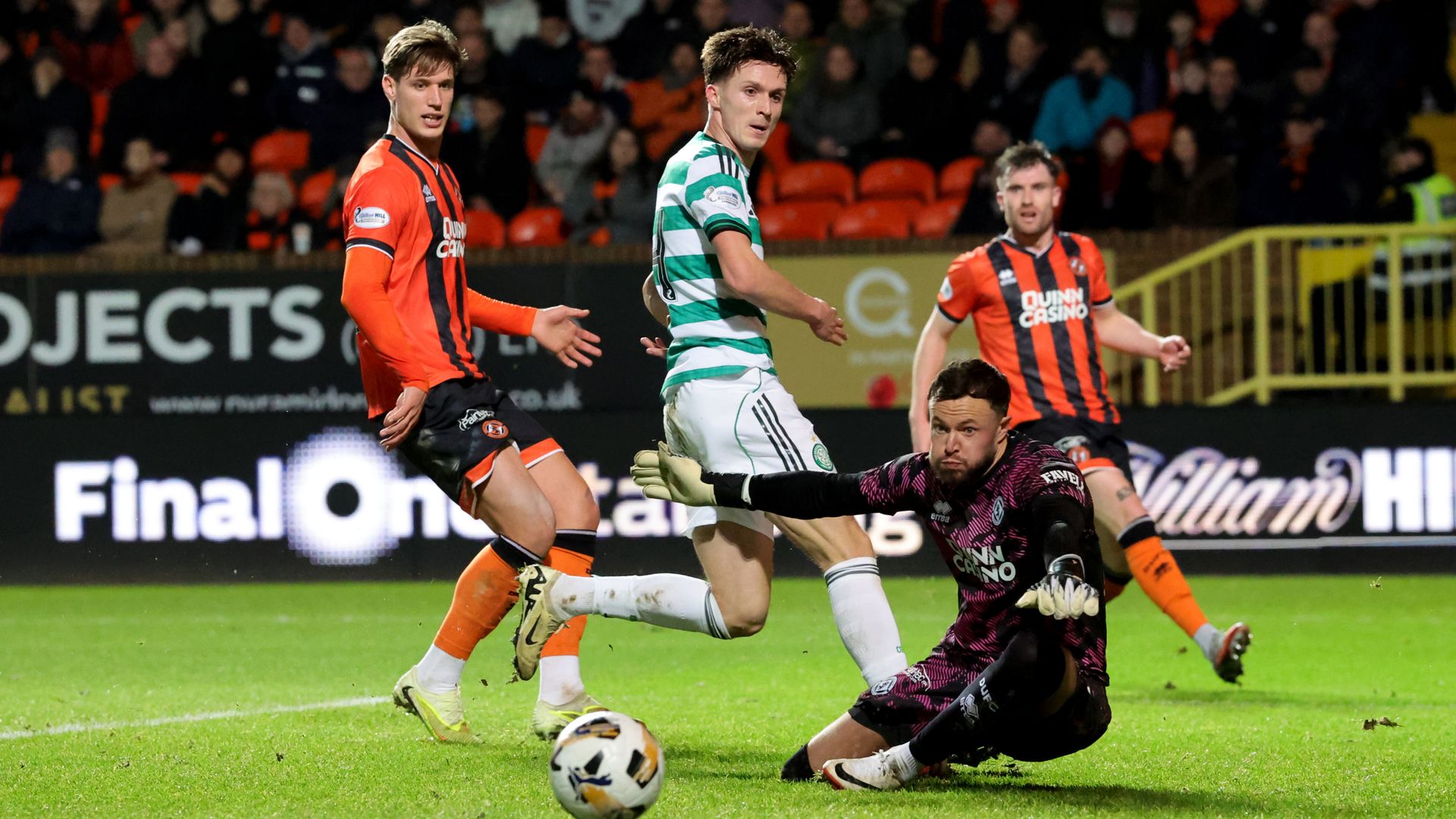Dundee Utd vs Celtic – Live match updates