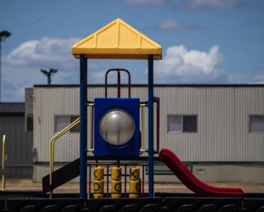 911 calls from the ICE family detention center in Dilley, Texas 911 calls from the ICE family detention center in Dilley, Texas