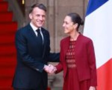 Controversial French culture minister runs for Paris mayor Controversial French culture minister runs for Paris mayor