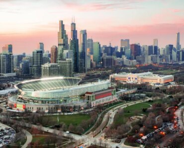 Illinois and Indiana Bears stadium plans both gain additional traction