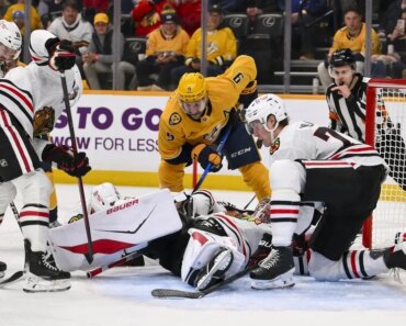 Ryan O’Reilly’s late winner propels the Predators past the Blackhawks.