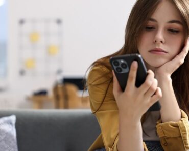 Supporting youth in developing a healthy body image Supporting youth in developing a healthy body image