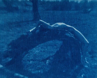 Tata Daneko: Clues of Light and Memory