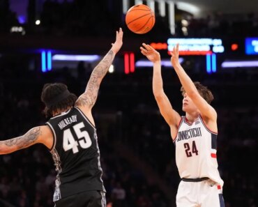 6th-ranked UConn advances to finals, spoils Georgetown’s Big East run