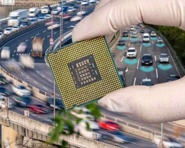 A $2 billion reason to buy Lumentum stock now