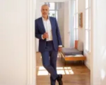 A letter reveals that Monet used his paintings as collateral to obtain loans