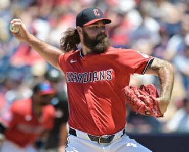 AL Central Record: Twins, Rojas, Buxton, Gaddis, Tigers