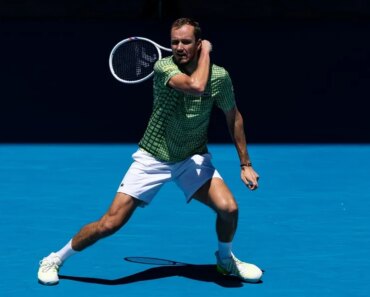 ATP Recap: Daniil Medvedev wins Dubai title in walkover.