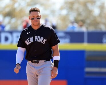 Aaron Judge baseball card sold for $5.2 million, a modern record.