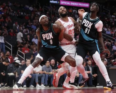 Amen Thompson rallies Rockets to beat Blazers