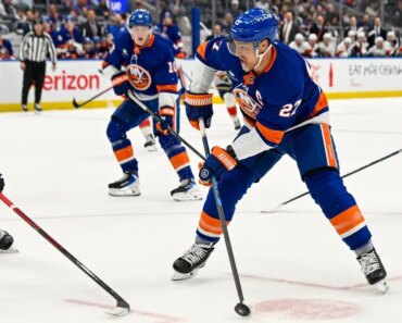 Anders Lee’s game-winner put the Panthers down and capped another Islanders comeback. Anders Lee’s game-winner put the Panthers down and capped another Islanders comeback.