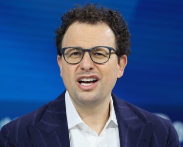 Anthropic ‘mistake’ in Pentagon talks: FCC chair Anthropic ‘mistake’ in Pentagon talks: FCC chair