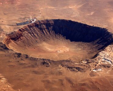 Arizona’s Meteor Crater Still Reveals New Secrets 50,000 Years Later