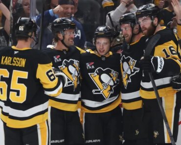 Artur Silovs, Penguins Blank Golden Knights