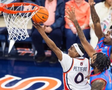 Auburn, lacking the right delivery opportunities, welcomes LSU. Auburn, lacking the right delivery opportunities, welcomes LSU.