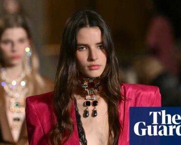 ‘Beauty always changes’: Alessandro Michele’s Roman tribute to Valentino | Fashion ‘Beauty always changes’: Alessandro Michele’s Roman tribute to Valentino | Fashion