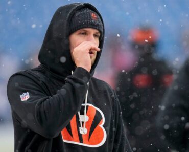 Bengals make Jake Browning decision ahead of NFL free agency.