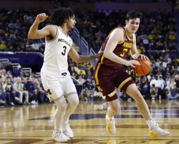 Bobby Durkin had a career night as Minnesota won at UCLA. Bobby Durkin had a career night as Minnesota won at UCLA.