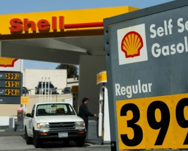 California gas prices will soon top $7 per gallon California gas prices will soon top $7 per gallon