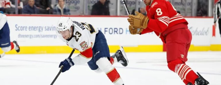 Carter Verhaeghe led the Panthers to a comeback win over the Wings.