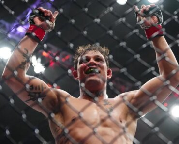 Charles Oliveira shocked Max Holloway at UFC 326.