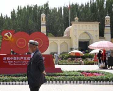 China destroyed Muslim culture in this ancient city and then turned it into Disneyland China destroyed Muslim culture in this ancient city and then turned it into Disneyland