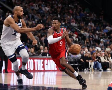 Clippers looking to bounce back against Pelicans Clippers looking to bounce back against Pelicans