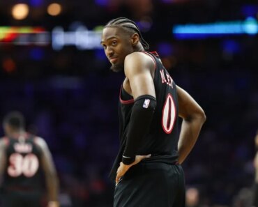 Coming off a lopsided loss, the 76ers have their sights set on putting the Jazz away. Coming off a lopsided loss, the 76ers have their sights set on putting the Jazz away.