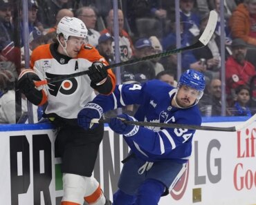 Dan Vladar, Flyers stop Maple Leafs in shootout. Dan Vladar, Flyers stop Maple Leafs in shootout.