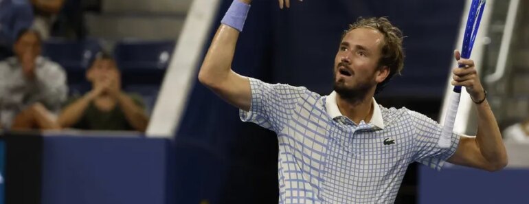 Daniil Medvedev and two other Russians leave Dubai for Indian Wells.