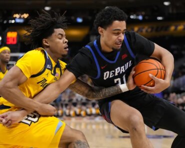 DePaul continues its rapid rise with a sweep of Marquette.