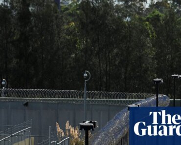 ‘Degrading and humiliating’ strip searches should be banned in Australian prisons, advocates say | prisons