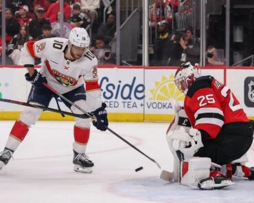 Devils Dim Panthers Expect a landslide victory in the playoffs. Devils Dim Panthers Expect a landslide victory in the playoffs.