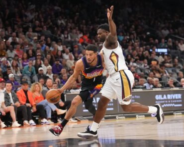 Devin Booker, Suns hold off last-minute charge to beat Pelicans