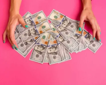 Dollar rally and gold plunge on Fed rate cut chances