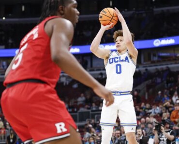 Donovan Dent recorded a triple-double in UCLA’s win over Rutgers.