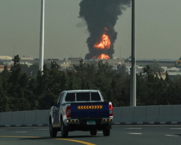 Drone strikes disrupt Dubai flights as Iran continues Gulf offensive | US-Israel war over Iran news