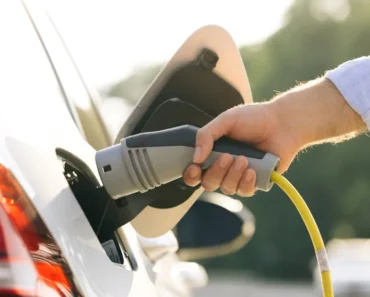 EV repair cost concerns are a significant barrier to UK adoption