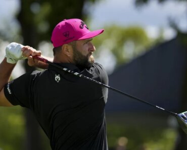 Entered the final round in Hong Kong with a lead of 2 strokes in the 3rd week.