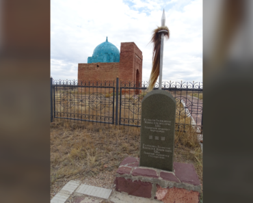 Far fewer people are related to Genghis Khan than previously thought, new genomic study suggests Far fewer people are related to Genghis Khan than previously thought, new genomic study suggests