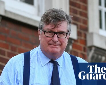 Financier Crispin Odey takes FCA to court over his exclusion from City | Financial Conduct Authority