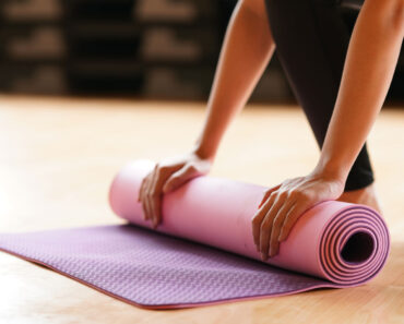 Find out what you need to start yoga – these are our must-haves