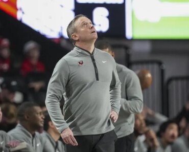 Georgia’s 3-point shooting ability overwhelmed Mississippi State’s Josh Hubbard. Georgia’s 3-point shooting ability overwhelmed Mississippi State’s Josh Hubbard.