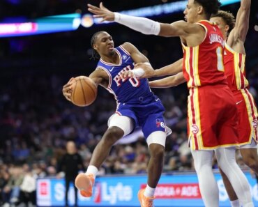Hawks complete four-game season sweep of 76ers