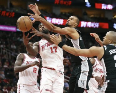 High-achieving vs. underachieving players as Spurs and Rockets clash High-achieving vs. underachieving players as Spurs and Rockets clash