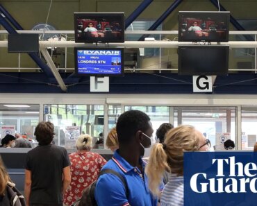 Home Office U-turn will allow some dual nationals to use EU passport to enter UK | Immigration and asylum