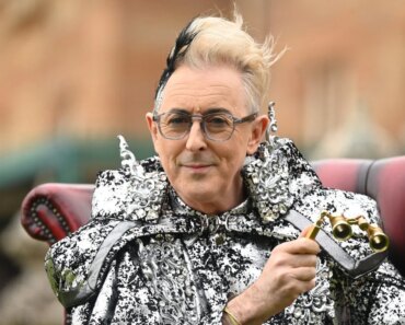 How to beat The Traitors, according to science