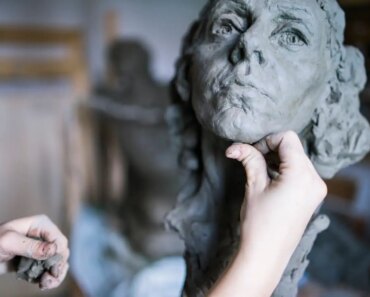 Humans are the only primates with chins – now we finally know why