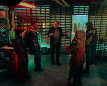 ‘In the old days we were staring at a green screen with tape marks on it’: We talk to ‘Star Trek’ legend Jonathan Frakes about directing ‘Starfleet Academy’ Season 1’s penultimate episode