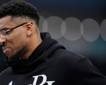 Interview with a tenant who has no heat in Giannis Antetokounmpo’s building